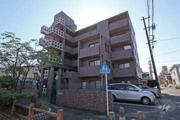アルカディアハウス関取の外観（西側から）