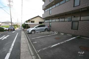 敷地内駐車場(屋外平面式)