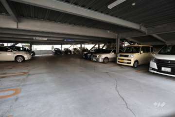敷地内駐車場（自走式立体）