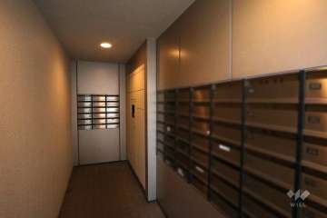 宅配ボックスと共用ポスト