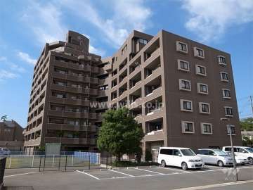 ＡＰＡガーデンコート緑地公園の外観（南東側から）