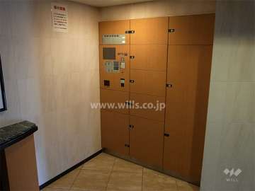 エントランスにある宅配ボックス