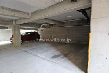 敷地内駐車場（屋内平面式）