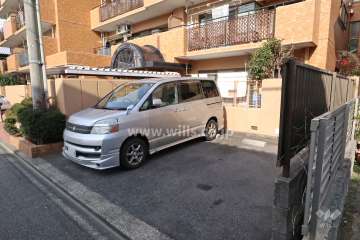 敷地内駐車場(屋外平面式)