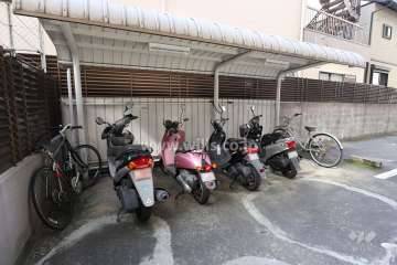 バイク置場