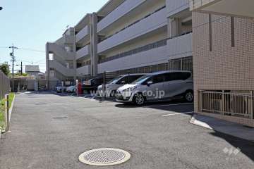 敷地内駐車場（屋外平面式・屋外機械式）