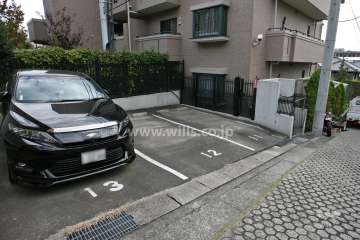 敷地内駐車場(屋外平面式)
