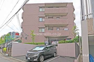 ロイヤルアーク山崎川の外観（北西側から）