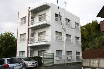 ライオンズマンション松栄外観（東側から）