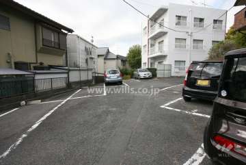敷地内駐車場（屋外平面式）