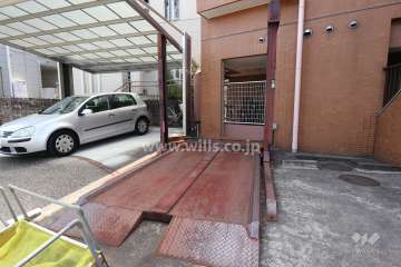 敷地内駐車場（屋外機械式）