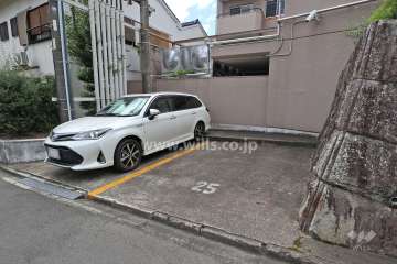 敷地内駐車場（屋外平面式）