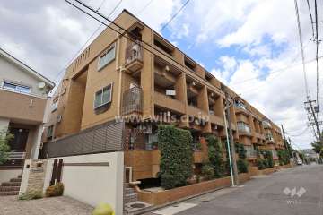 三旺マンションの外観（南西側から）