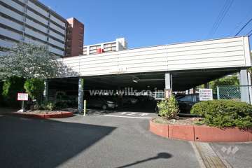 敷地内駐車場(屋外立体式）