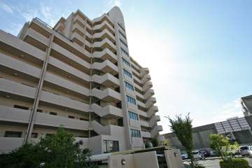 NDSマンション神穂の外観（北東側から）