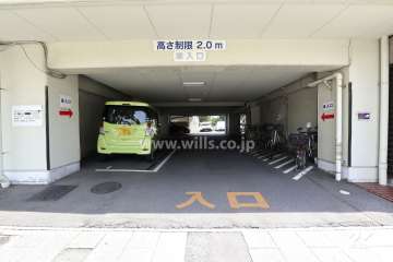 駐車場入り口