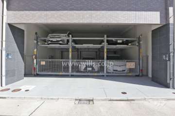 敷地内駐車場（屋内機械式）