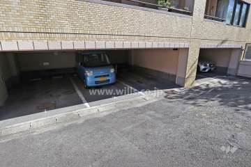 敷地内駐車場（屋内平面式）