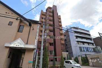 プレサンスロジェ桜山汐路の外観（北東側から）