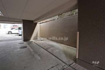 敷地内駐車場（屋内平面式）