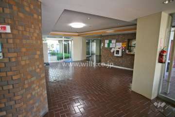 エントランスホール