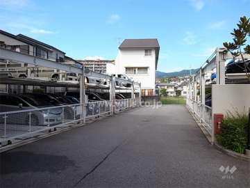 敷地内駐車場（屋外機械式）