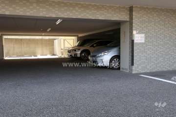 敷地内駐車場（屋内平面式）