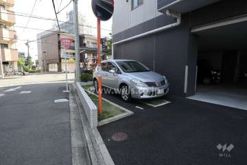 敷地内駐車場（屋外平面式）