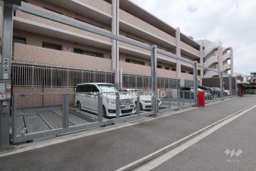 敷地内駐車場（屋外機械式）