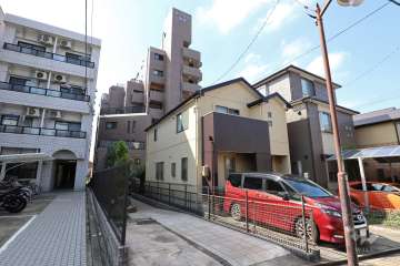 オーラム瑞穂の外観（北東側から）