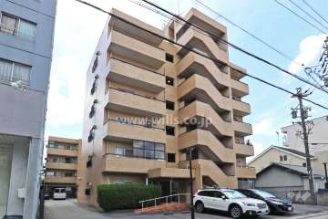 三旺マンション新瑞A棟の外観(北東側から)