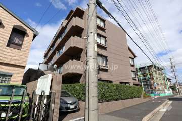 東栄町パークハウスの外観（東側から）