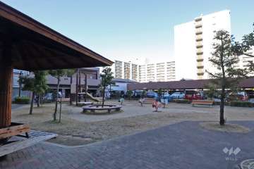 敷地内の広場