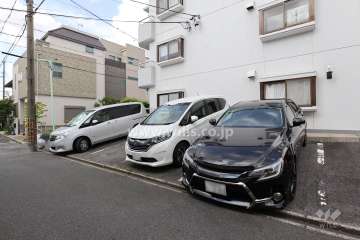 敷地内駐車場（屋外平面式）