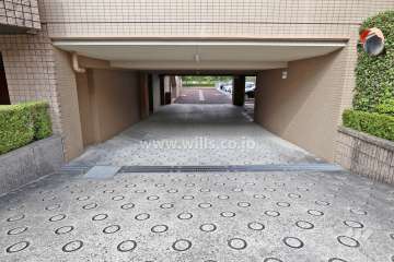駐車場出入り口・敷地内駐車場（屋外機械式）