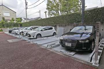 敷地内駐車場（屋外機械式）