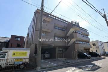 宝マンション白砂の外観（北東側から）