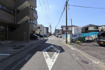 敷地北側の前面道路（中根町東西第2号線）