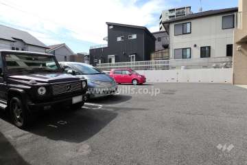 敷地内駐車場（屋外平面式）