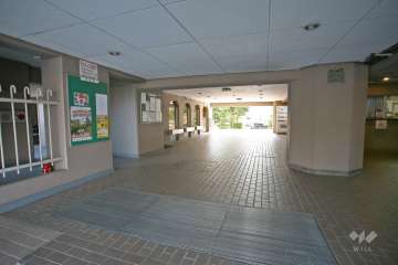 エントランスホール