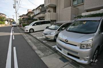 敷地内駐車場(屋外平面式)