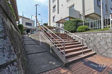エントランスアプローチ