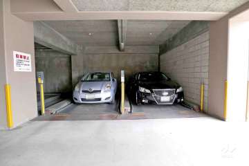 敷地内駐車場（屋外平面式）