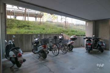 バイク置場