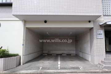 敷地内駐車場（屋内平面式）