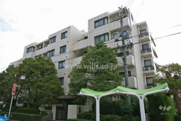 三旺マンション密柑山の外観