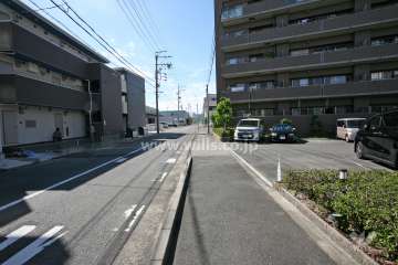 敷地の前面道路