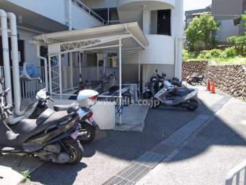 バイク置場