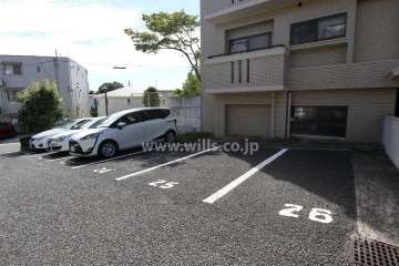 敷地内駐車場（屋外平面式）