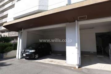 敷地内駐車場（屋内平面式）